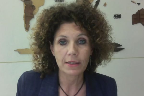 Linda Leodari, consulente finanziario indipendente CFP, durante l'intervista su come fare un piano finanziario